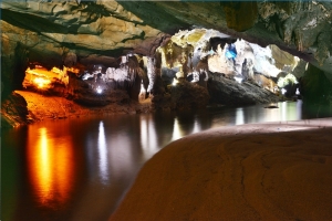 Dong Hoi - Phong Nha Cave & Paradise Cave - Dong Hoi 1 day trip